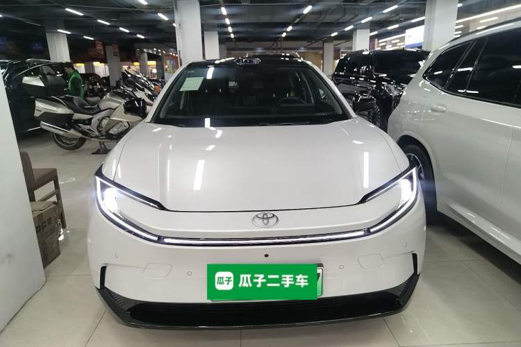 Used Toyota bZ5 2025 Model 630 PRO Smart Driving Edition
