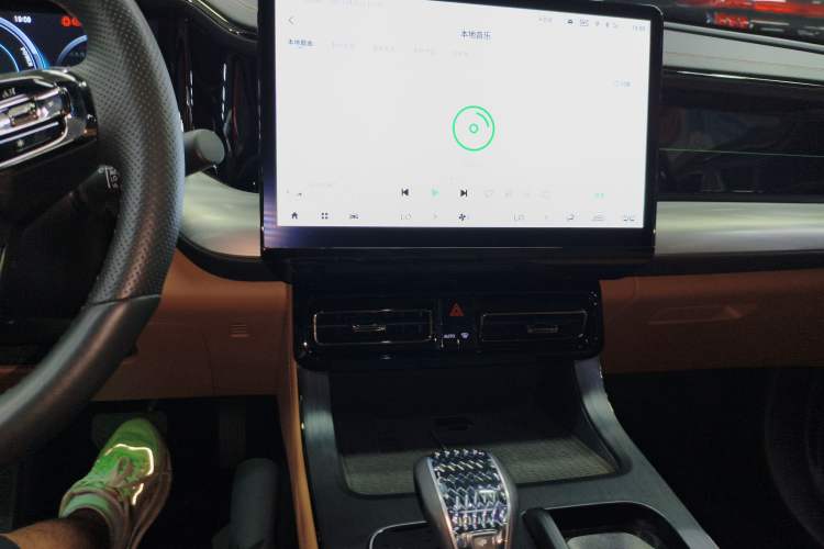 Used GAC Trumpchi ES9 2024 PHEV with 143 km Max