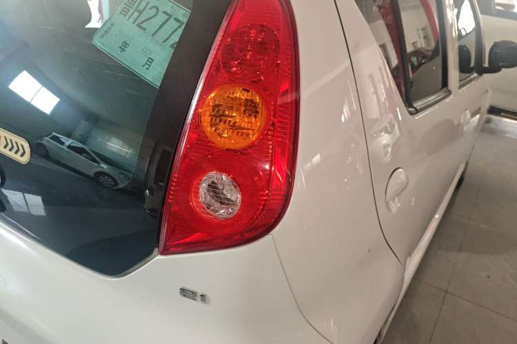 Used BYD e1 2019 Edition Yue Exterior 3