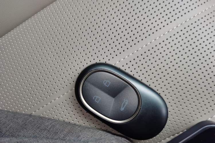 Used Nio ES8 2023 75 kWh
