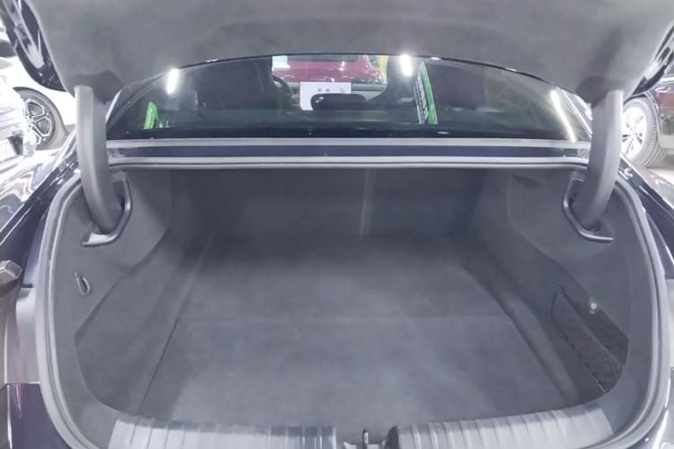 Used Xiaomi Auto SU7 2024 Rear-Drive Long-Range Intelligent Driving Version