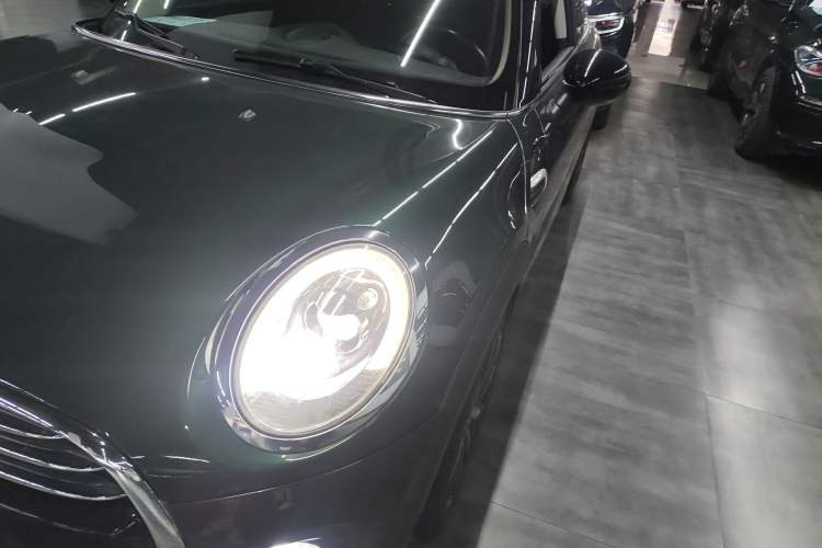 Used MINI MINI 2016 1.5T COOPER Avant-Garde