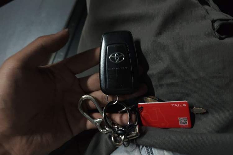 Used Toyota Camry 2021 2.5G Luxury Edition