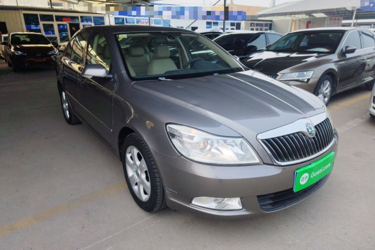 Used Skoda Octavia 2012 1.4TSI Manual - Yijun Edition Front Right 45 Deg