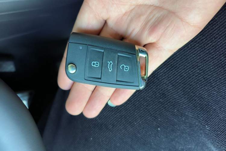 Used Volkswagen Tiguan L New Energy 2023 430 PHEV Plug-in Hybrid Prestige Edition Vehicle Key