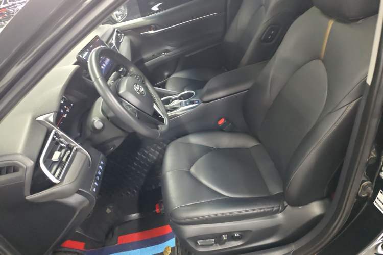 Used Toyota Camry 2021 2.5G Luxury Edition