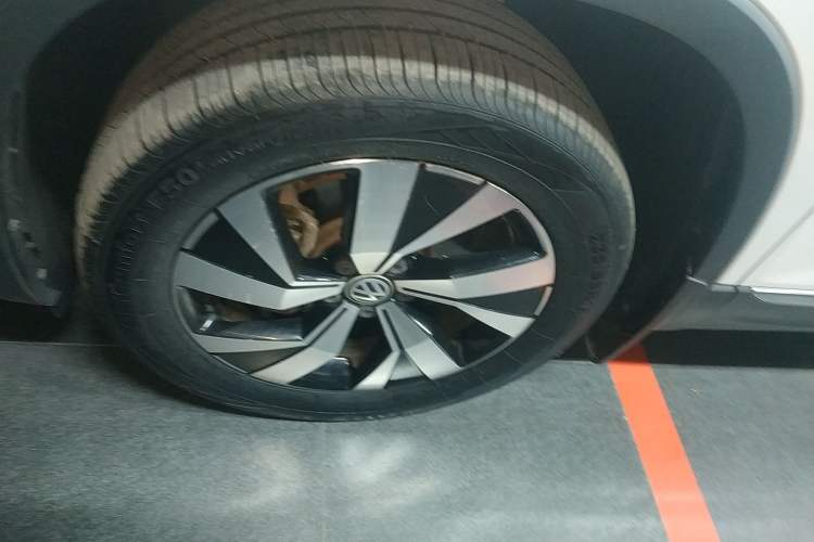 Used Volkswagen Tayron 2019 330TSI All-Wheel-Drive Luxury Plus Model China VI Standard Exterior 4