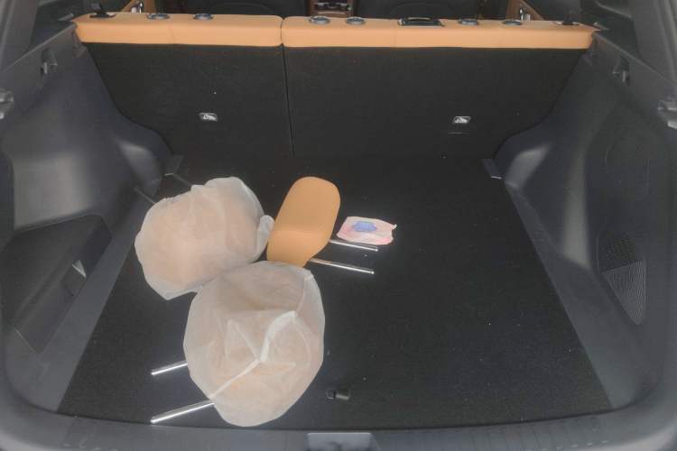 Used Geely Galaxy Galaxy Xingjian 7 EM-i 2025 120km Exploration+ Version