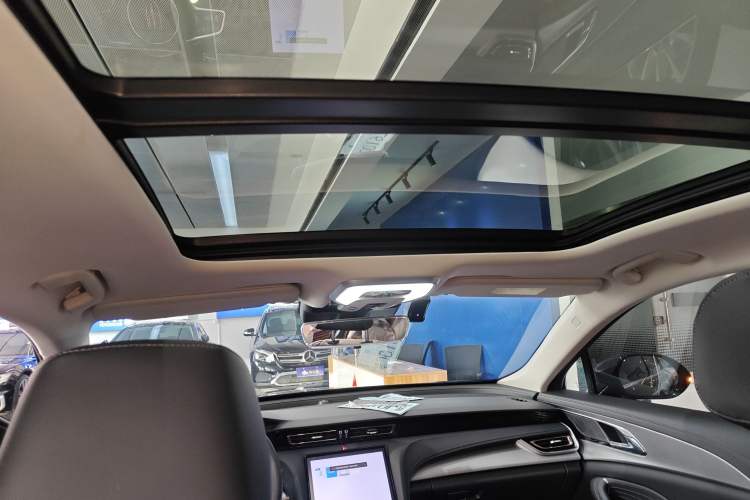 Used Hongqi H5 2024 1.5T DCT Smart Connect Flagship Edition
