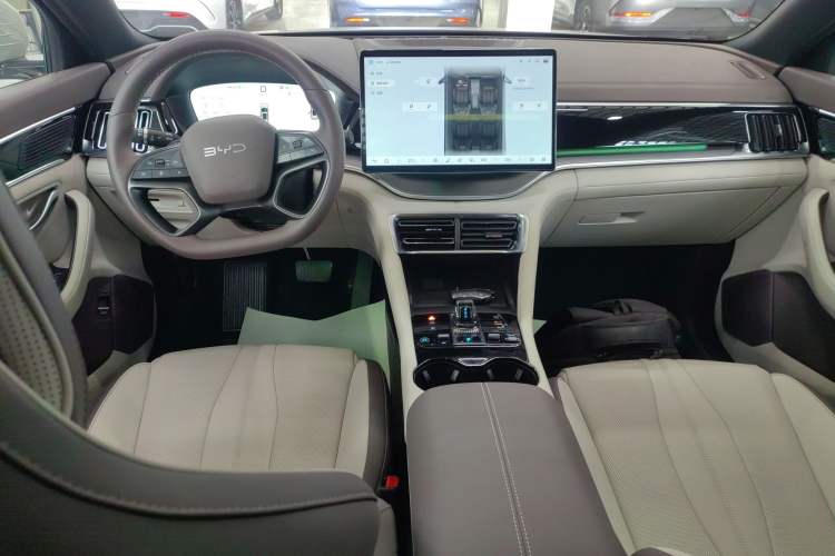 Used BYD Song PLUS New Energy 2025 DM-i Smart Drive 112KM Prestige Model