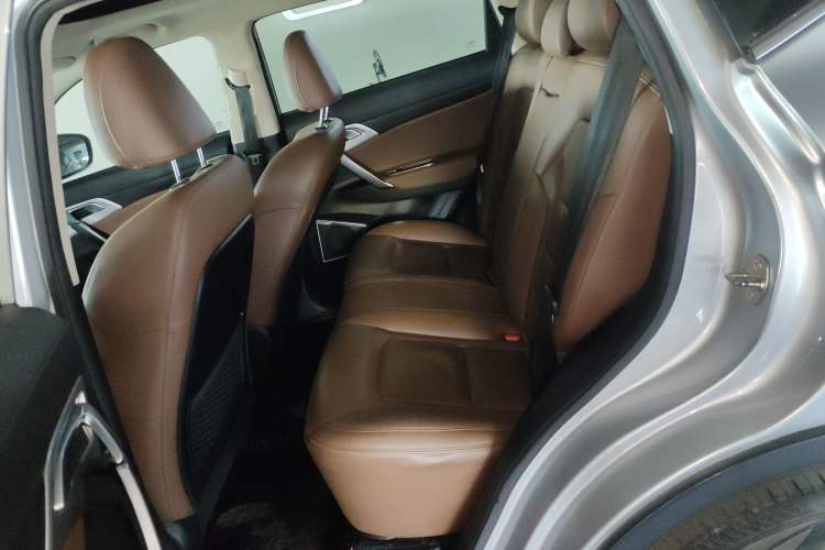 Used Geely Auto Emgrand X7 Sport 2016 1.8TD Automatic ZhiZun Version