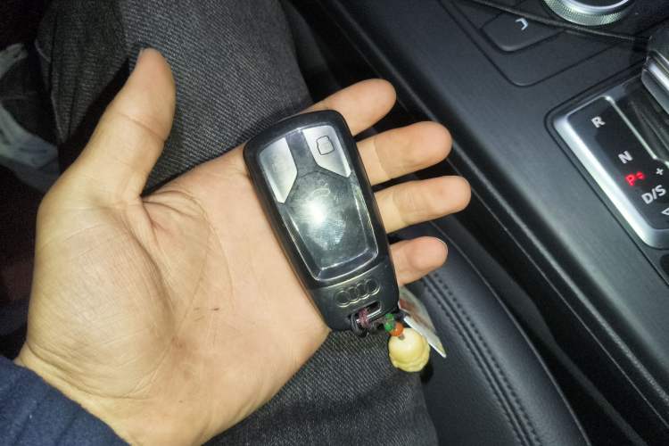 Used Audi A5 2019 Cabriolet 40 TFSI Fashion Edition China V Vehicle Key