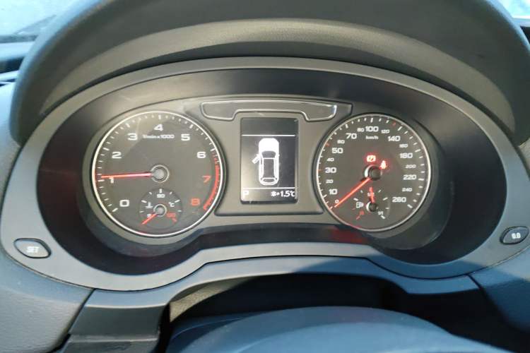 Used Audi Q3 2016 35 TFSI Fashion Model
