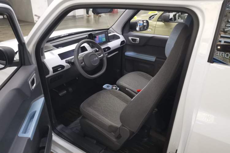 Used Geely Galaxy Panda 2025 210 km – Yuanqi Bear Driver Seat