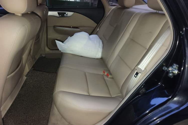 Used Buick Excelle 2011 1.6 LE-AT
