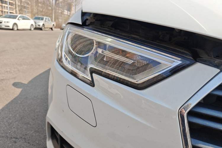 Used Audi A3 2017 Limousine 35 TFSI Ambition Edition
