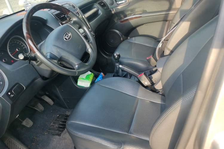 Used Kia Sportage 2013 2.0L Manual Two-Wheel Drive GLS