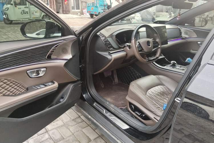 Used BYD Han 2023 DM-i Champion Edition 121KM Prestige Model
