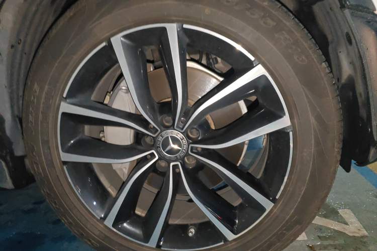 Used Mercedes-Benz GLC 2021 GLC 300 L 4MATIC Dynamic Model
