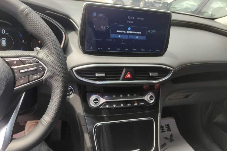 Used Hyundai Santa Fe 2019 380 TGDi GLS Automatic 2WD Luxury Version China V Standard Audio And AC Panel