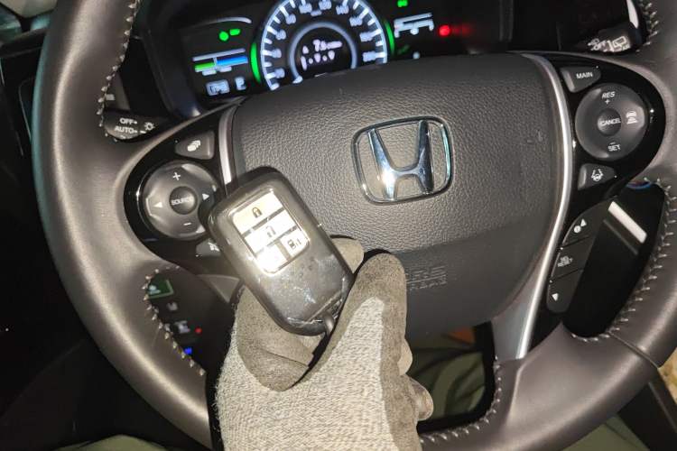 Used Honda Elysion 2019 2.0L Hybrid Luxury Edition