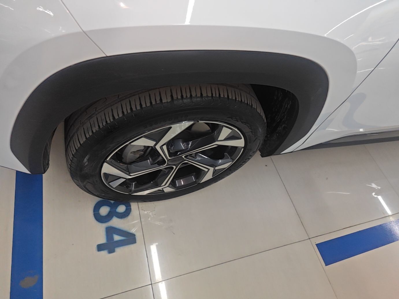 Geely Auto FX11 2023 2.0TD DCT Prestige Edition — снимка 10
