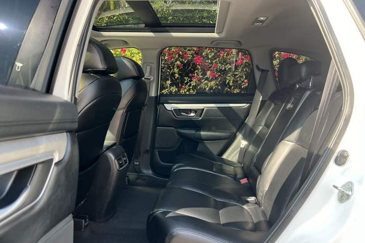 Used Honda CR-V 2019 240TURBO CVT 2WD Urban Edition China V Emission Standard
