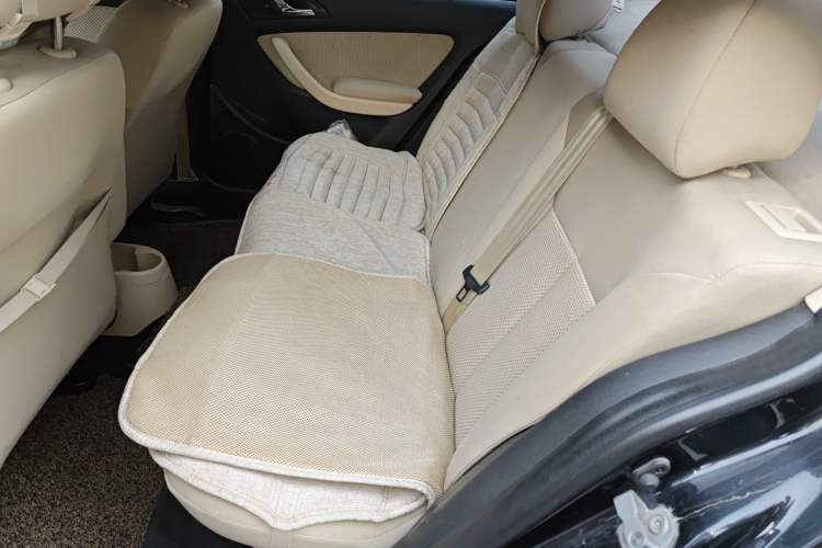 Used Volkswagen Lavida 2011 1.6L Manual Joy Version Left Rear Seat