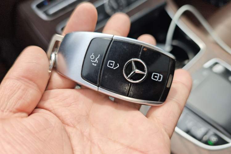 Used Mercedes-Benz E-Class 2019 Restyled E 300 L Luxury Edition