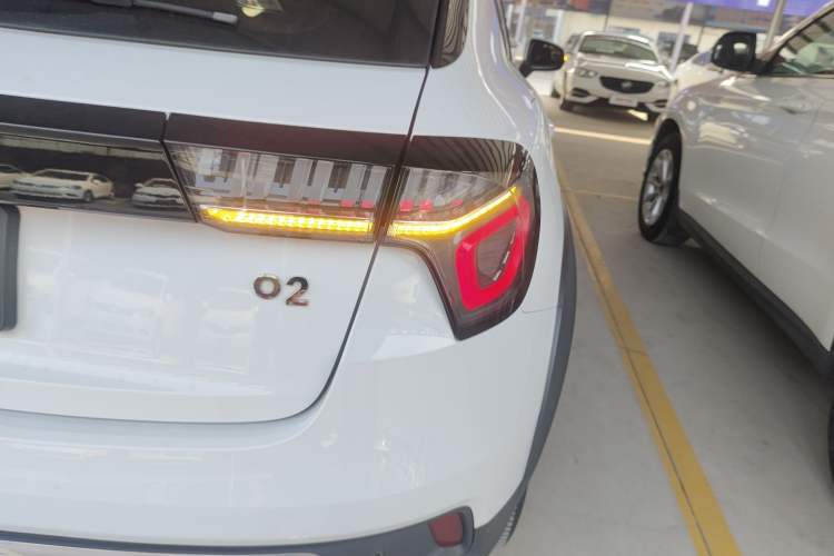 Used Lynk & Co 02 2018 1.5T DCT Two-Wheel Drive Sporty Version China V Standard
