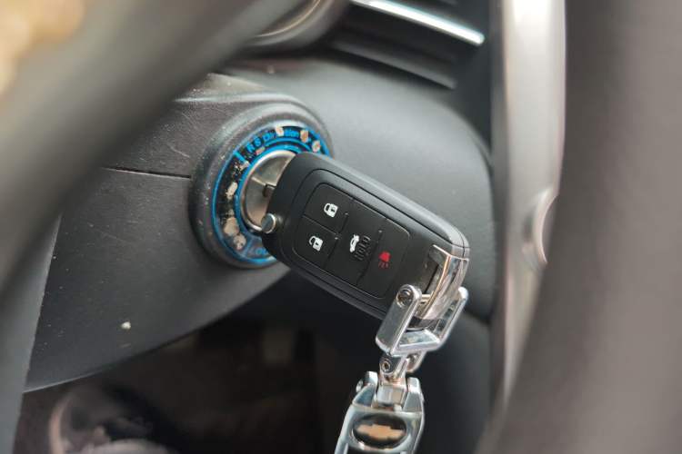 Used Chevrolet Malibu 2013 1.6T Automatic Comfort Edition Vehicle Key