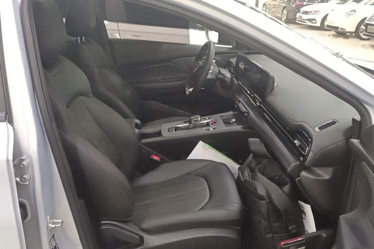 Used GAC Trumpchi EMPOW 2023 Shadow Leopard H High-Energy Hybrid Edition