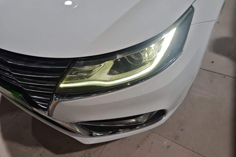 Used Roewe i6 2020 PLUS 1.6L CVT 4G Connected Glory Flagship Edition
