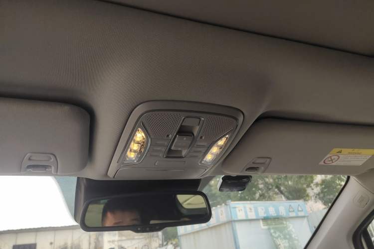 Used GAC Trumpchi M6 2023 PRO 270T DCT Prestige Edition Headliner