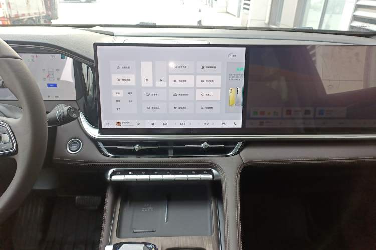 Used Geely Auto Monjaro L 2026 Model Oriental Yao 2.0TD Automatic Lanxing Edition
