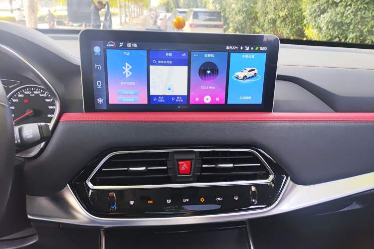 Used SOL X8 2021 300T DCT Luxury Smart Connect Edition 6 Seats