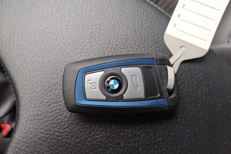 Used BMW 3 Series 2018 320i M Sport Package
