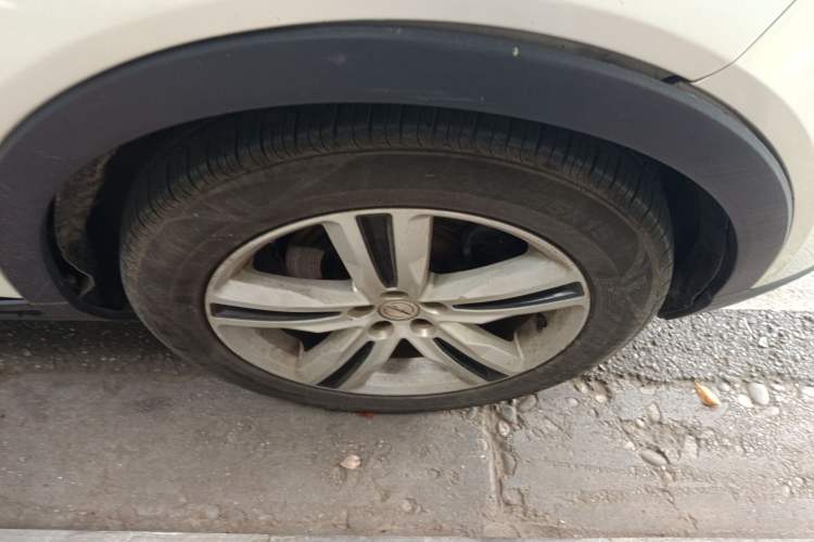 Used Zotye T700 2017 1.8T Dual-Clutch Luxury Model