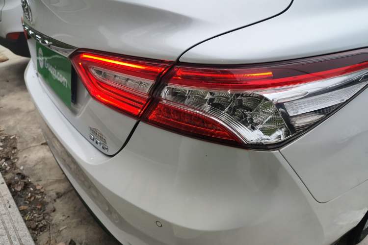 Used Toyota Camry 2019 Revised Version 2.0G Luxury Edition