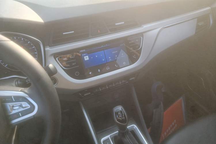 Used Geely Auto Vision X3 2019 Upgraded Model 1.5L CVT Prestige Version