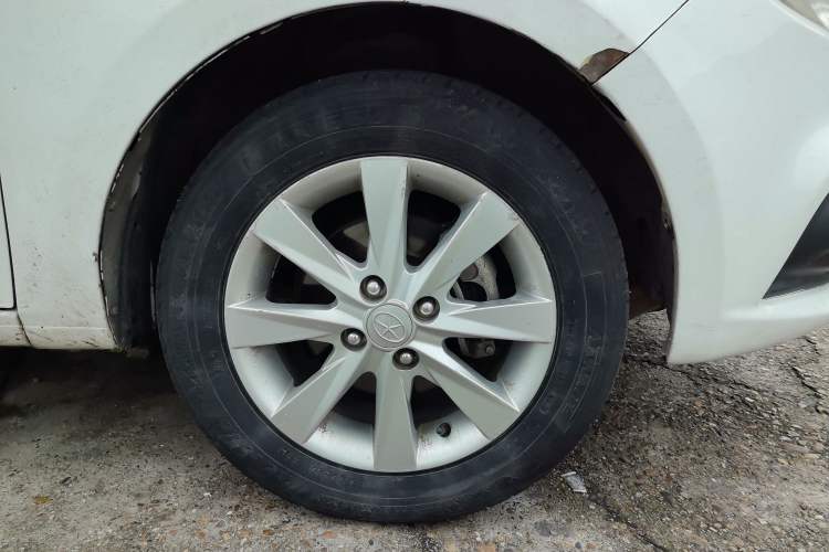 Used JAC Group J6 A30 2013 1.5L CVT Luxury Model China IV Standard