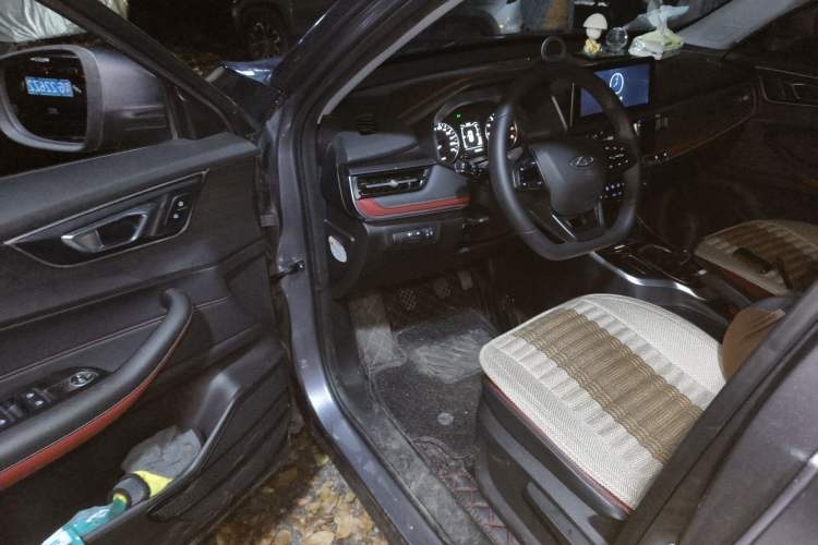 Used Chery Tiggo 5x 2022 Superhero Edition 1.5L Manual Fashion Model Driver Seat