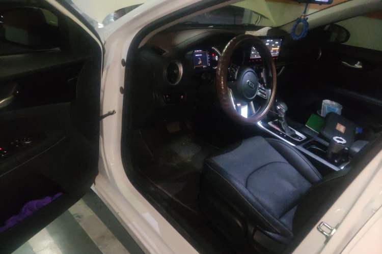 Used Kia K3 2021 1.5L CVT Fashion Edition Driver Seat