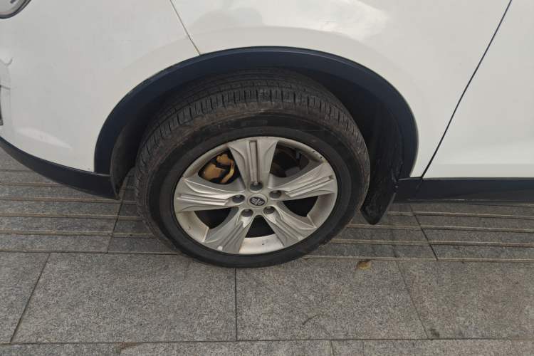 Used Bestune X80 2015 2.0L automatic comfort version
