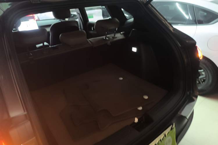 Used Wuling Xingguang S 2024 510 km Flagship Version Trunk