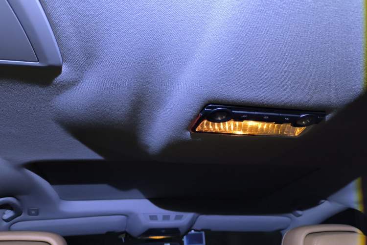 Used BMW 7 Series 2014 730Li Premium Edition Headliner