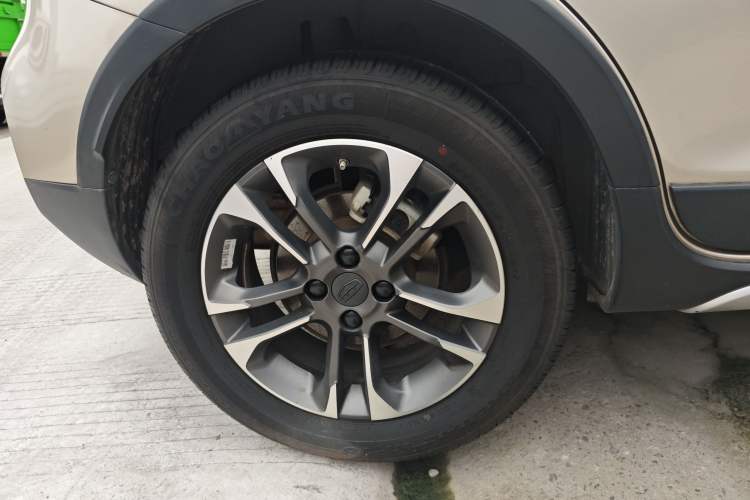 Used Geely Auto Vision X3 2019 Upgraded Model 1.5L CVT Prestige Version