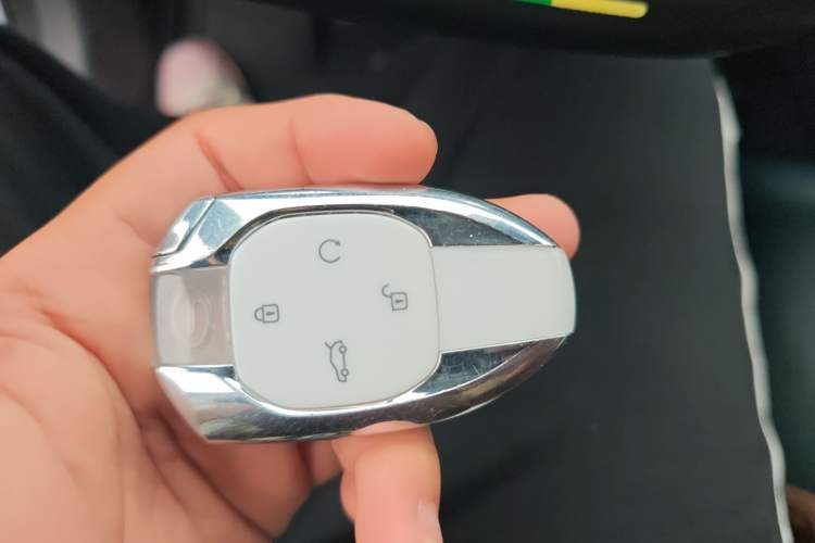 Used GAC Trumpchi EMKOO 2022 1.5T Supernova Max Edition
