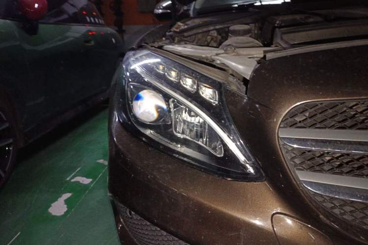 Used Mercedes-Benz C-Class 2016 C 200 L Sport Edition
