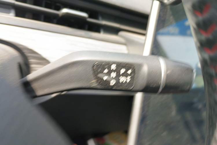 Used NETA V 2022 Chao 400 Lite Gear Lever